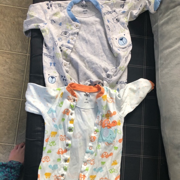 Pair of 6m Pekkle sleepers - Picture 1 of 1